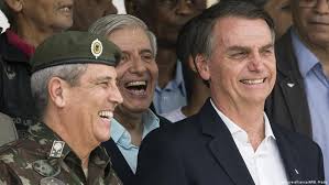 Bolsonaro e vice Braga Neto